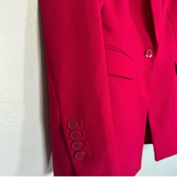 White House Black Market Fuchsia Pantsuit NWOT - Original Retail Price: $350 - Picture 5 of 7